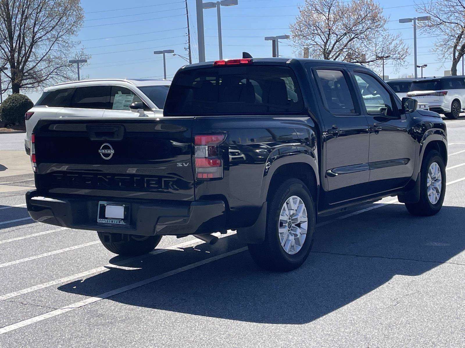 Used 2024 Nissan Frontier SV w/ SV Convenience Package image 4