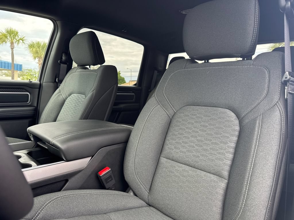 New 2026 RAM 1500 Big Horn AWD/4WD image 14