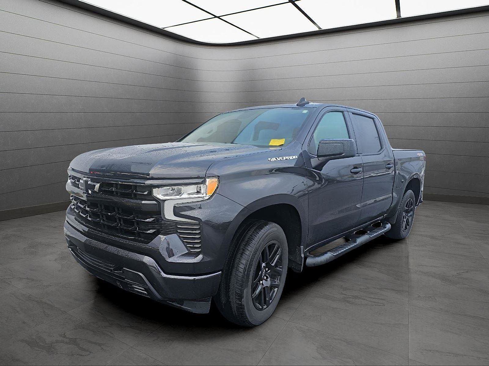 Used 2023 Chevrolet Silverado 1500 RST image 1