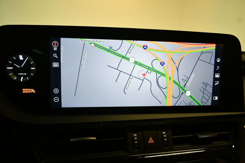 Used 2022 Lexus ES 350 Ultra Luxury image 7