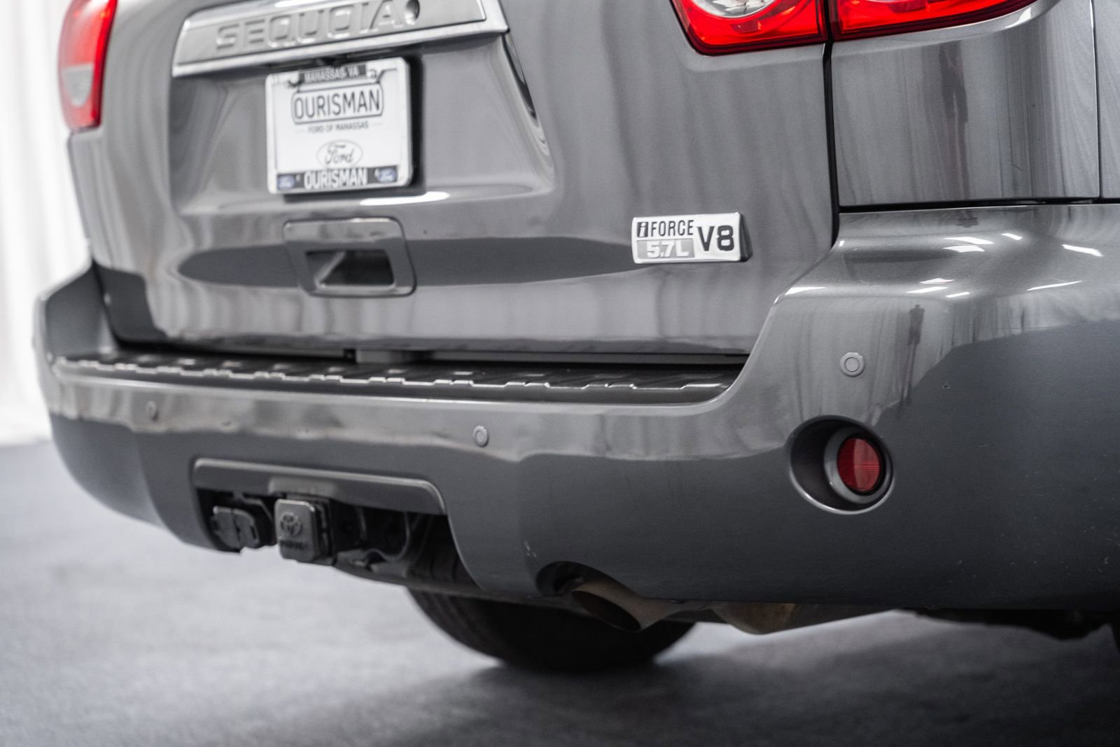 Used 2015 Toyota Sequoia Limited image 8