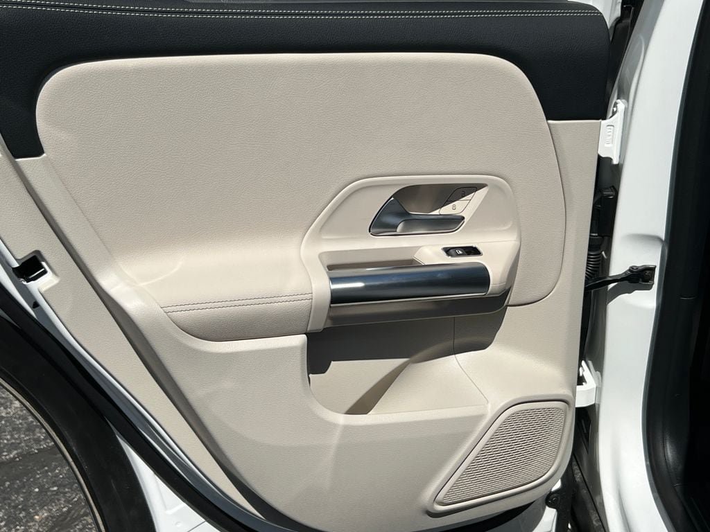 New 2026 Mercedes-Benz GLA 250 4MATIC image 33
