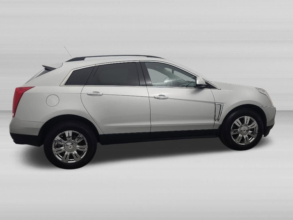 Used 2015 Cadillac SRX FWD image 3
