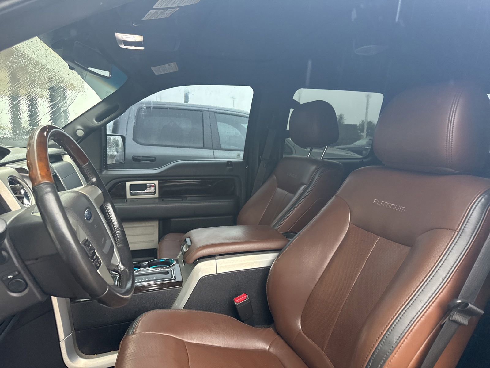 Used 2014 Ford F150 Platinum RWD image 11