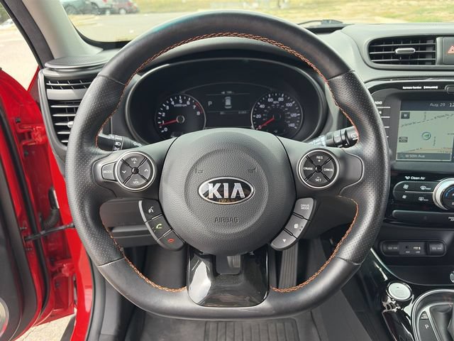 Used 2017 Kia Soul ! w/ Tech Package FWD image 23