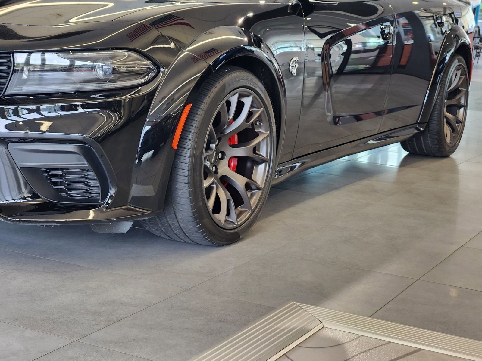 Used 2022 Dodge Charger SRT Hellcat w/ Harman/Kardon Audio Group RWD image 12