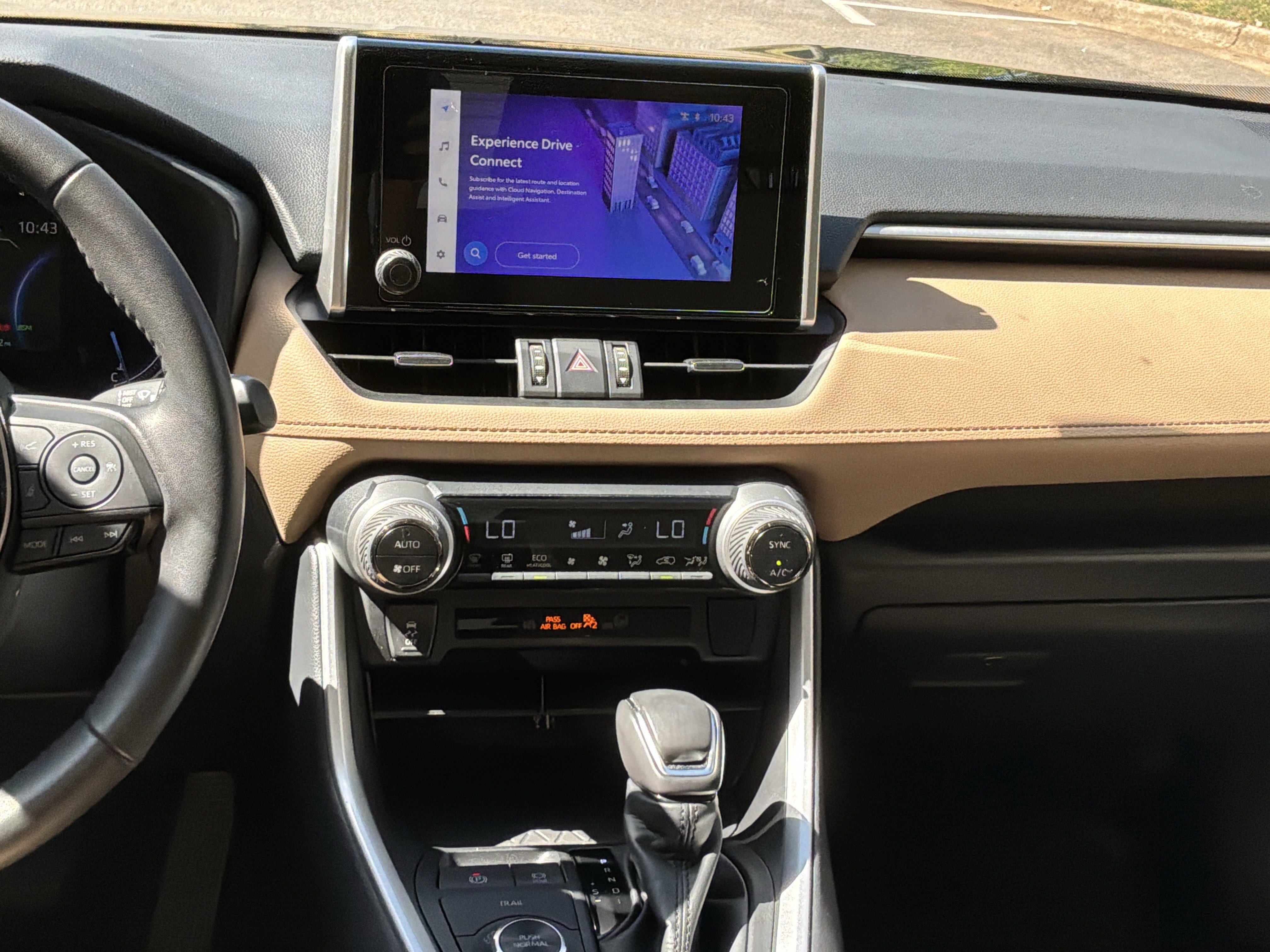 Used 2025 Toyota RAV4 XLE Premium AWD/4WD image 30