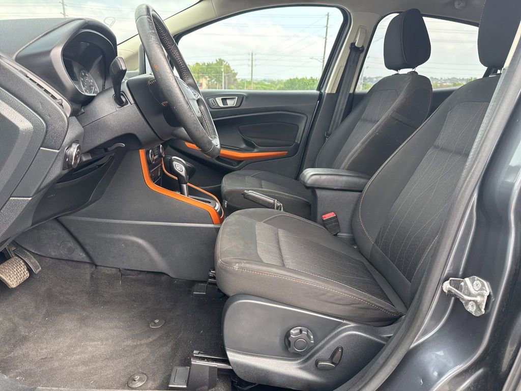 Used 2021 Ford EcoSport SE w/ SE Appearance Package image 6