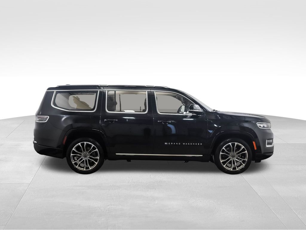 Used 2022 Jeep Grand Wagoneer Series III w/ Rear Seat Video Group 1 image 6