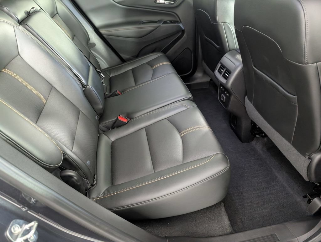 Certified 2022 Chevrolet Equinox Premier FWD image 32