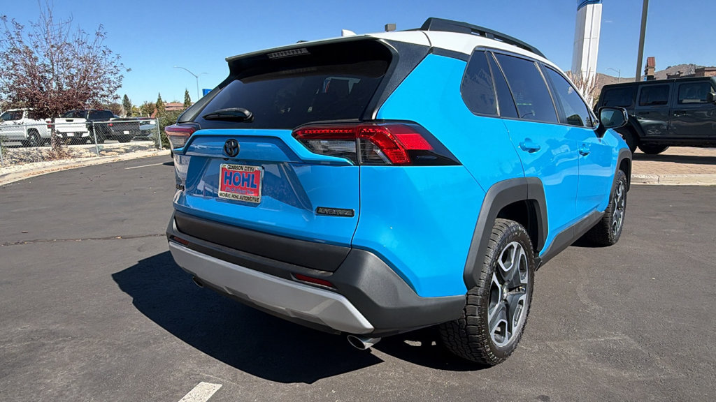 Used 2019 Toyota RAV4 Adventure AWD/4WD image 3