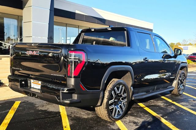 Used 2026 GMC Sierra EV Elevation AWD/4WD image 8
