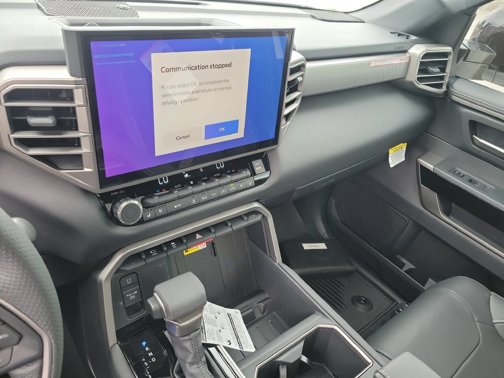 New 2026 Toyota Tundra Limited AWD/4WD image 14