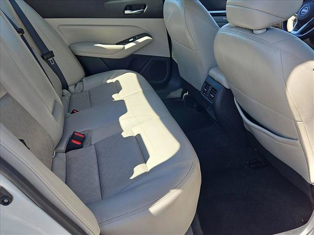 Used 2023 Nissan Altima 2.5 SL FWD image 27