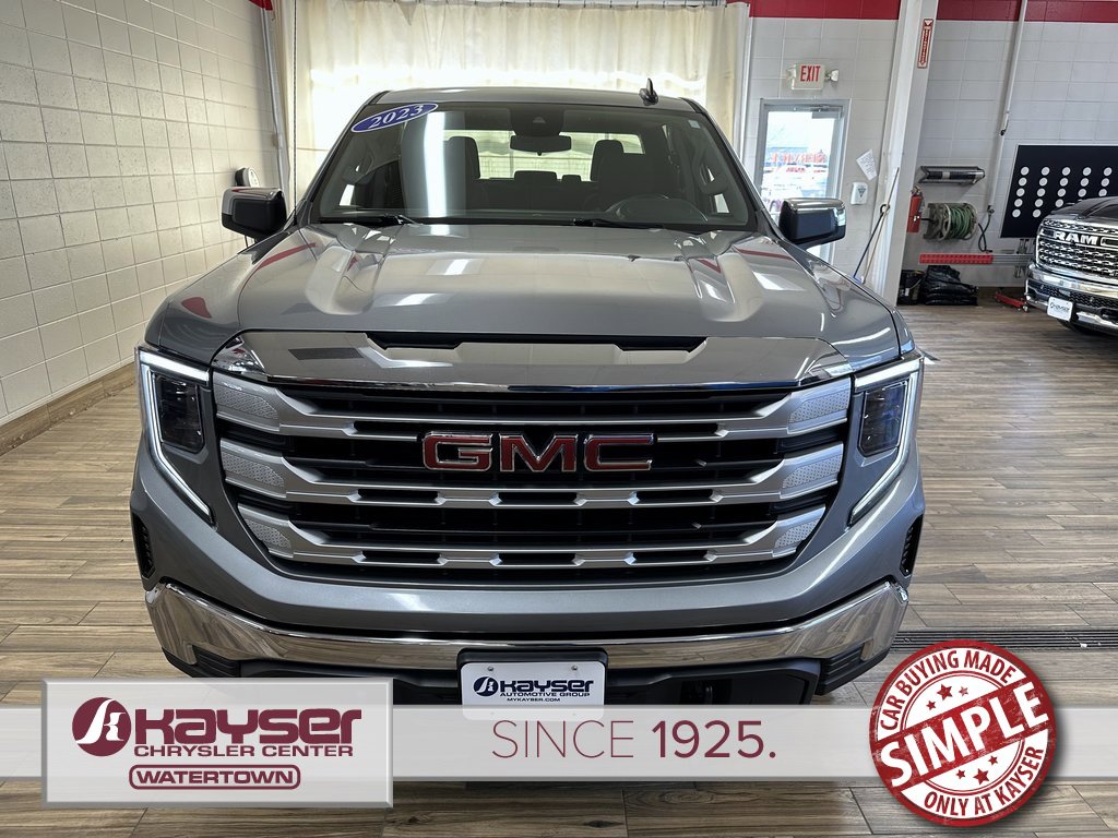 Used 2023 GMC Sierra 1500 SLE image 7