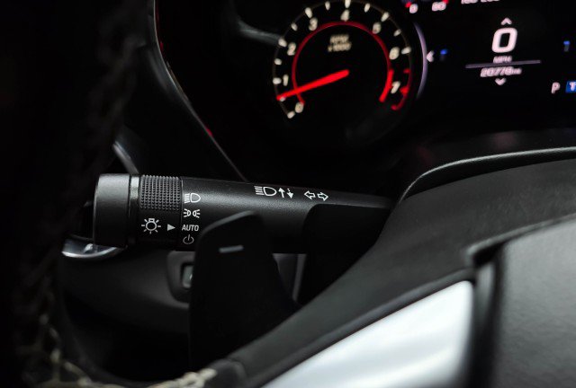 Used 2020 Chevrolet Camaro SS RWD image 19
