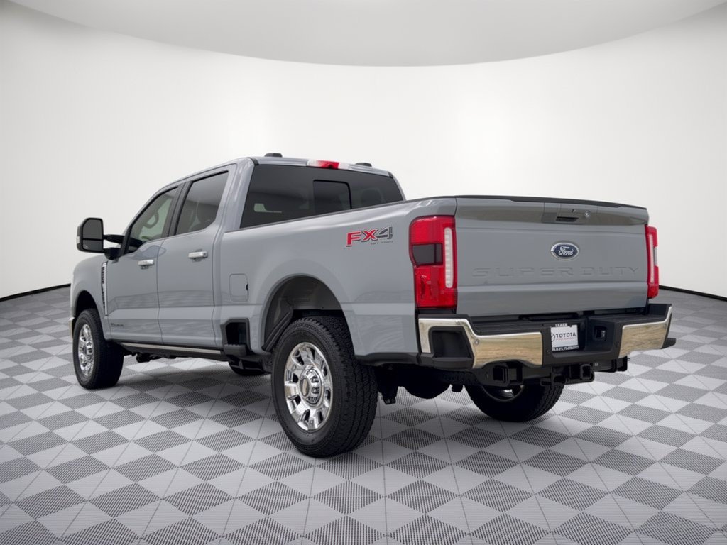 Used 2025 Ford F250 Lariat w/ Lariat Ultimate Package AWD/4WD image 3