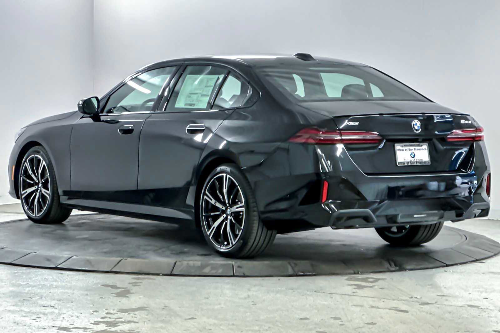 New 2026 BMW 540i xDrive w/ M Sport Package image 6