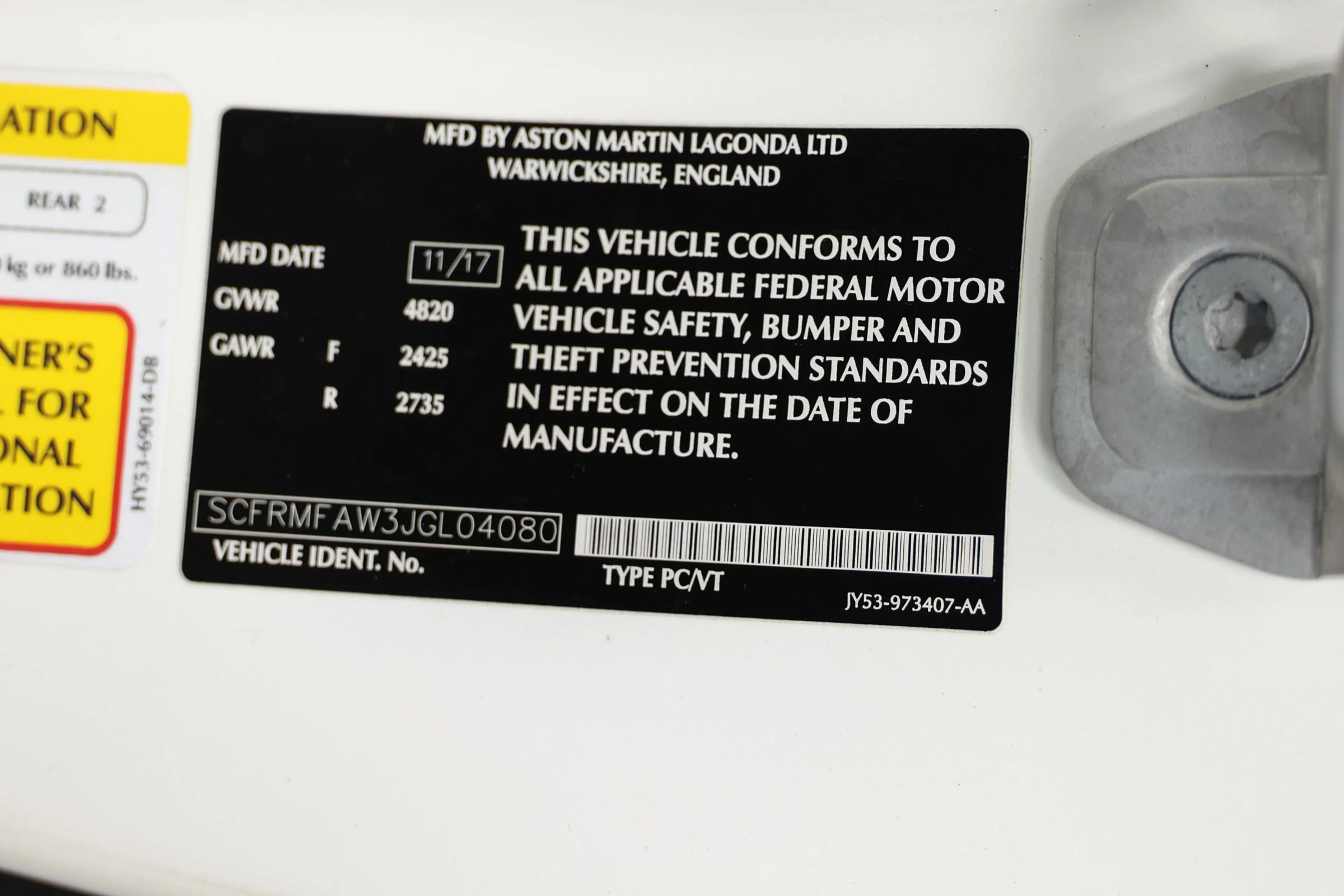 Used 2018 Aston Martin DB11 Coupe image 89