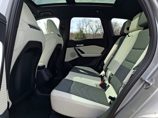 New 2026 BMW X1 xDrive28i w/ Convenience Package image 9