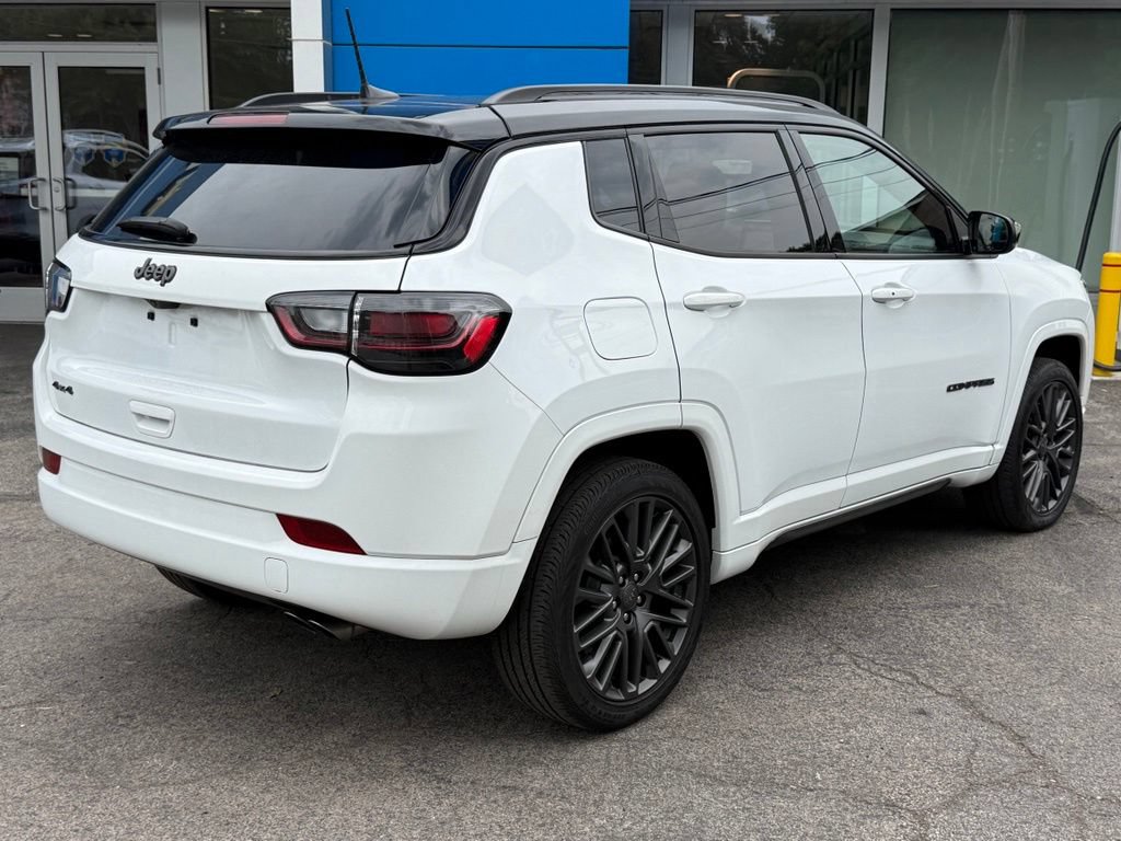 Used 2022 Jeep Compass High Altitude AWD/4WD image 5