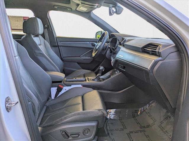 Used 2023 Audi Q3 2.0T Premium image 19