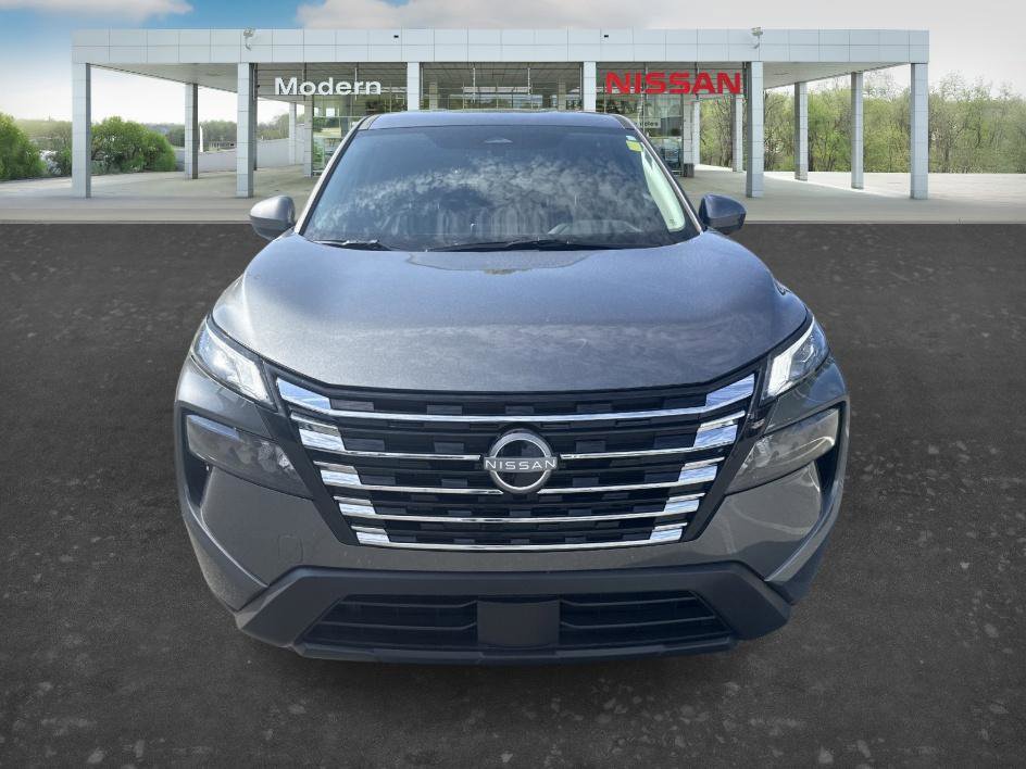 Certified 2026 Nissan Rogue SV w/ Cold Weather Package FWD image 8
