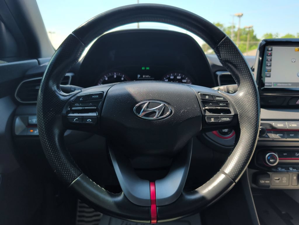 Used 2019 Hyundai Veloster Turbo Ultimate FWD image 11