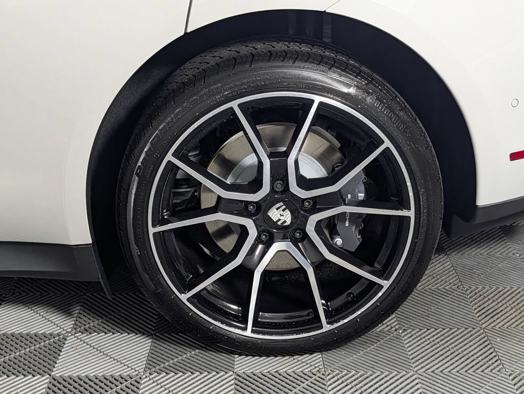 New 2026 Porsche Taycan AWD/4WD image 12