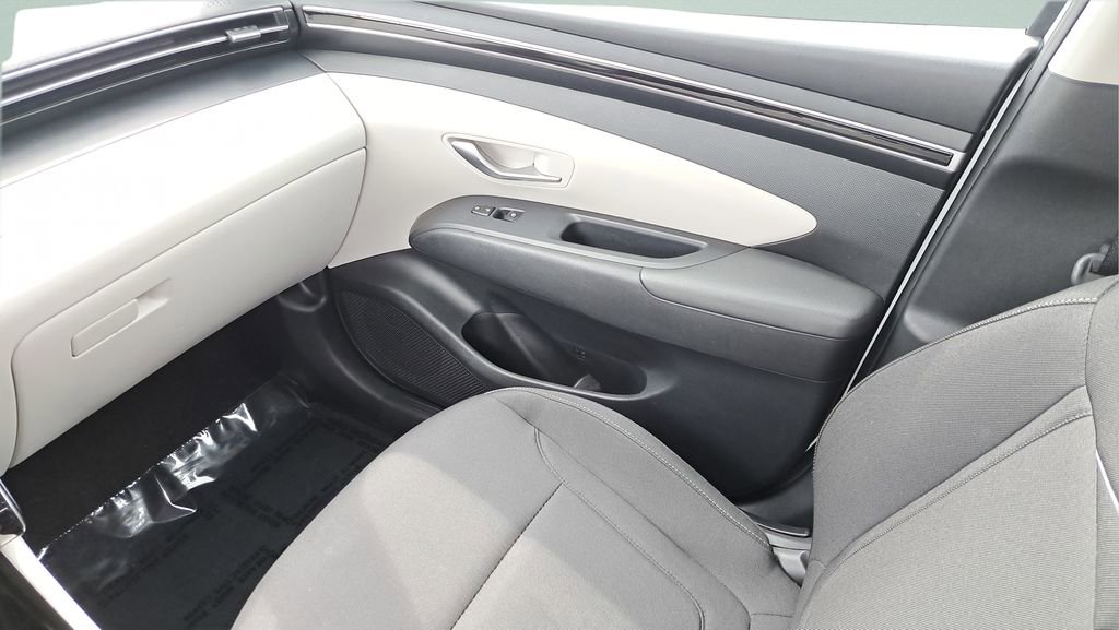 Certified 2022 Hyundai Tucson SEL image 24