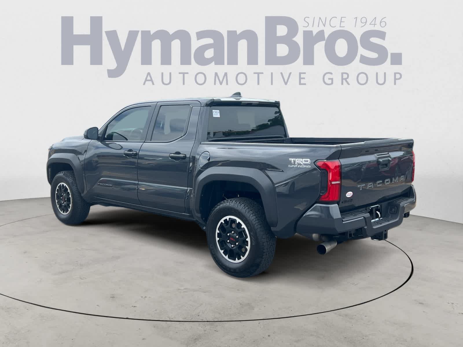 Used 2024 Toyota Tacoma TRD Off-Road AWD/4WD image 6