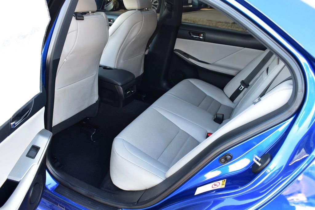 Used 2016 Lexus IS 200t 4dr Sedan w/ F Sport Package image 23