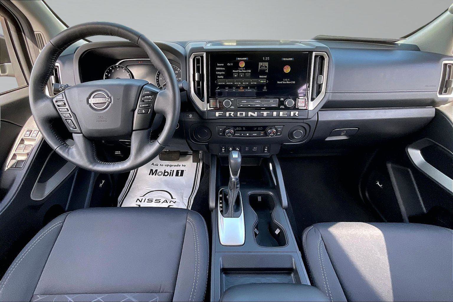 Certified 2025 Nissan Frontier SV w/ SV Convenience Package RWD image 17