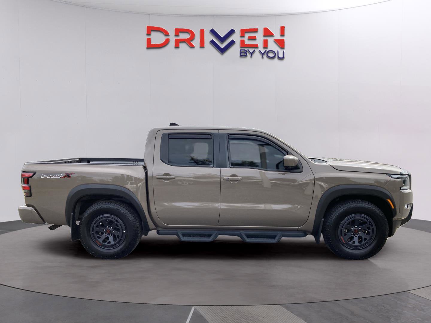 Used 2023 Nissan Frontier Pro-X w/ Pro Convenience Package image 8