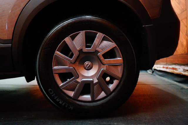 Certified 2026 Nissan Kicks S FWD image 62