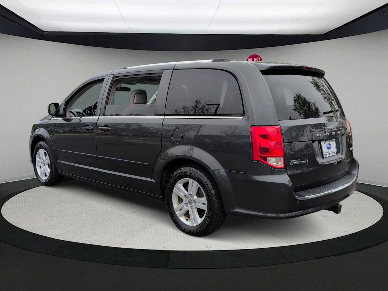 Used 2012 Dodge Grand Caravan Crew w/ Crew Value Pkg FWD image 6