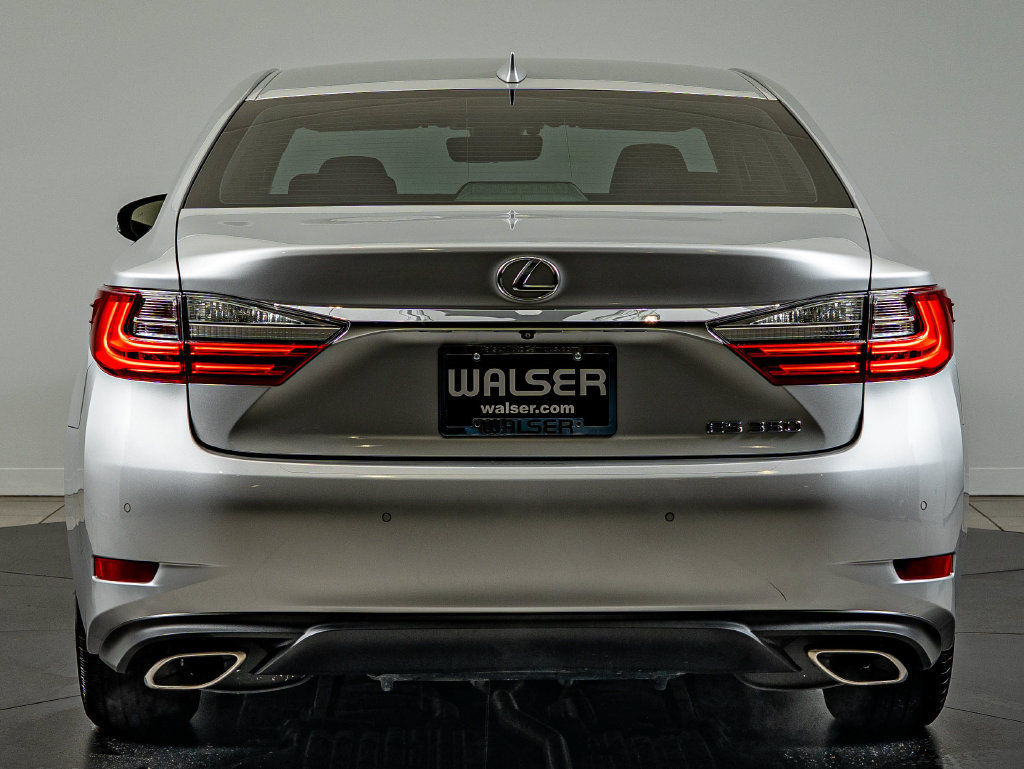 Used 2018 Lexus ES 350 w/ Premier Package FWD image 6