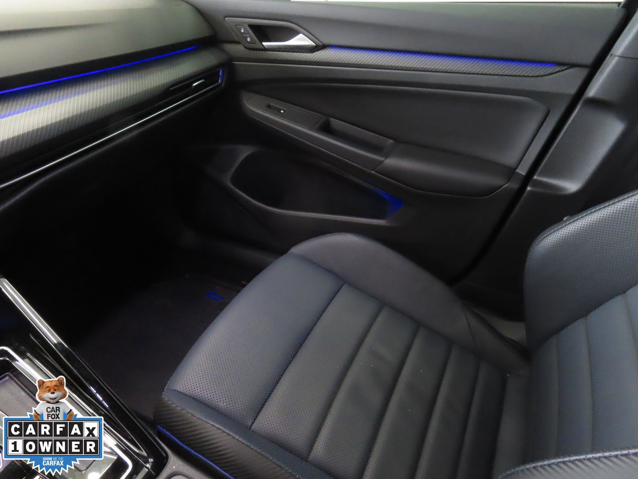 Certified 2023 Volkswagen Golf R image 21