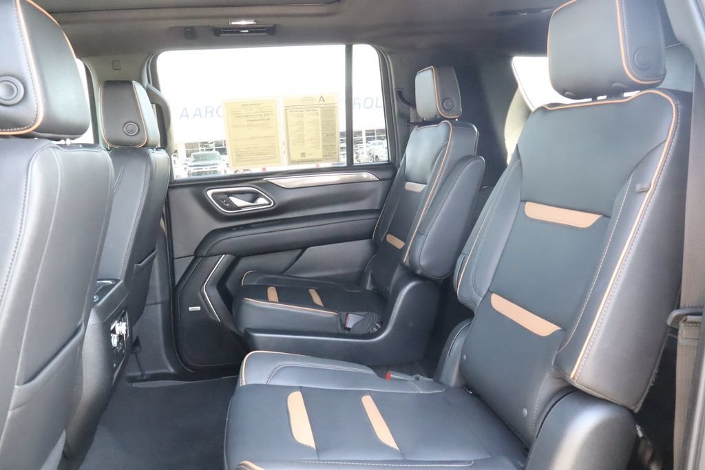 Used 2023 GMC Yukon XL AT4 w/ Max Trailering Package AWD/4WD image 32