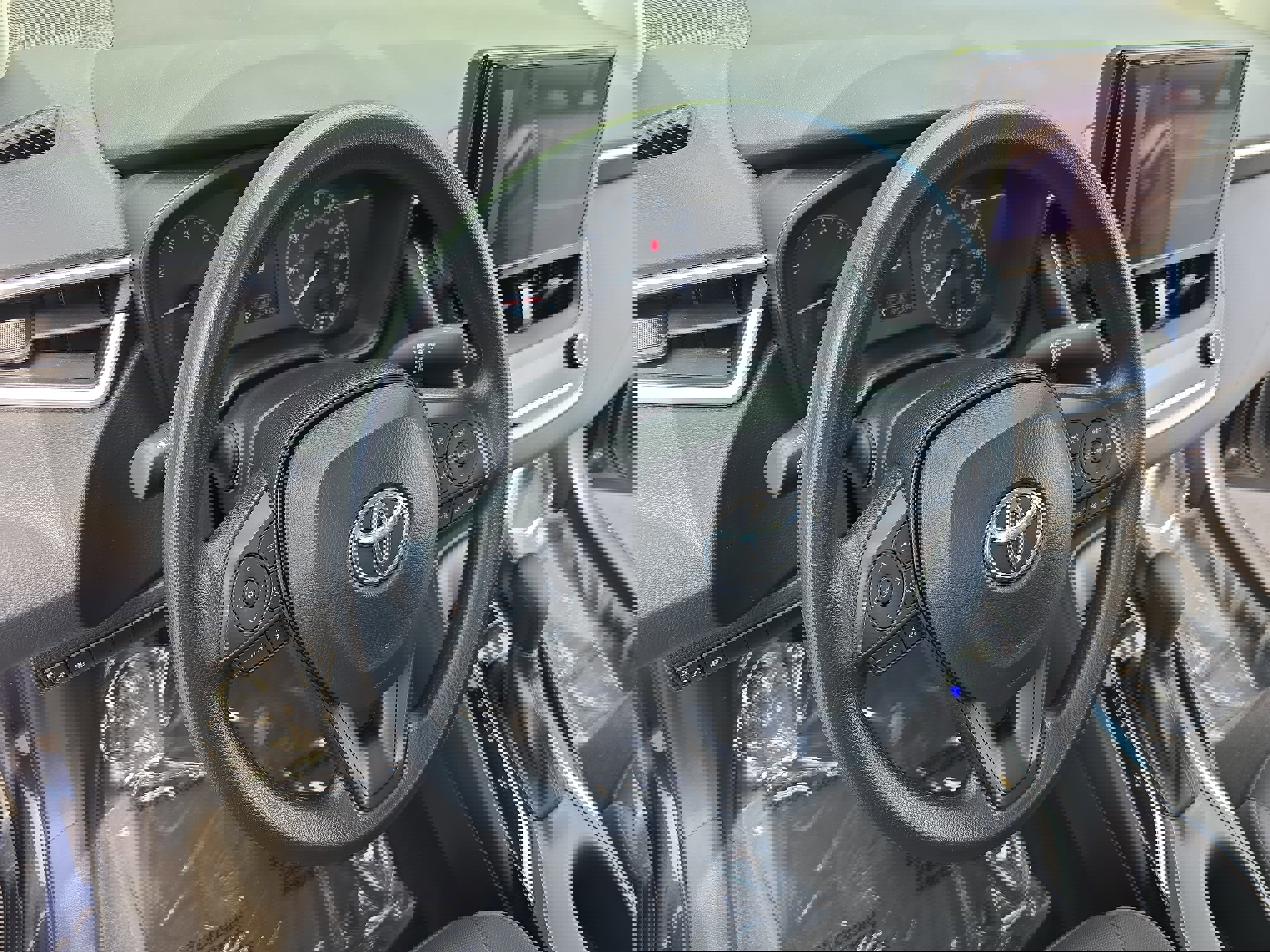 Used 2024 Toyota Corolla LE image 15