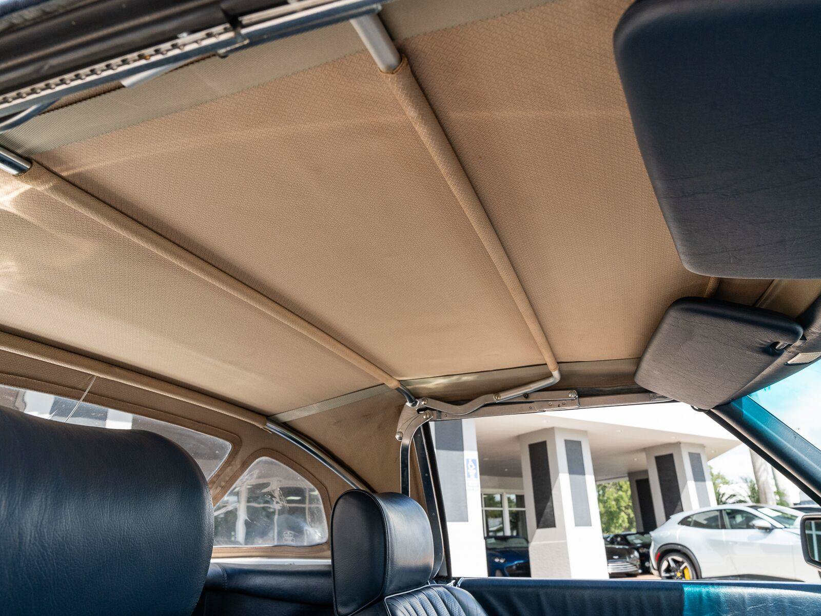 Used 1987 Mercedes-Benz 560 SL image 55