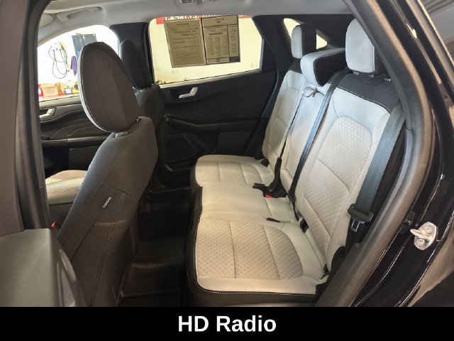 Used 2023 Ford Escape Active w/ Tech Pack #2 AWD/4WD image 6