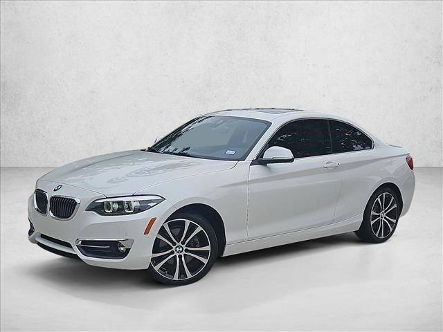 Used 2020 BMW 230i Coupe w/ Premium Package RWD image 1