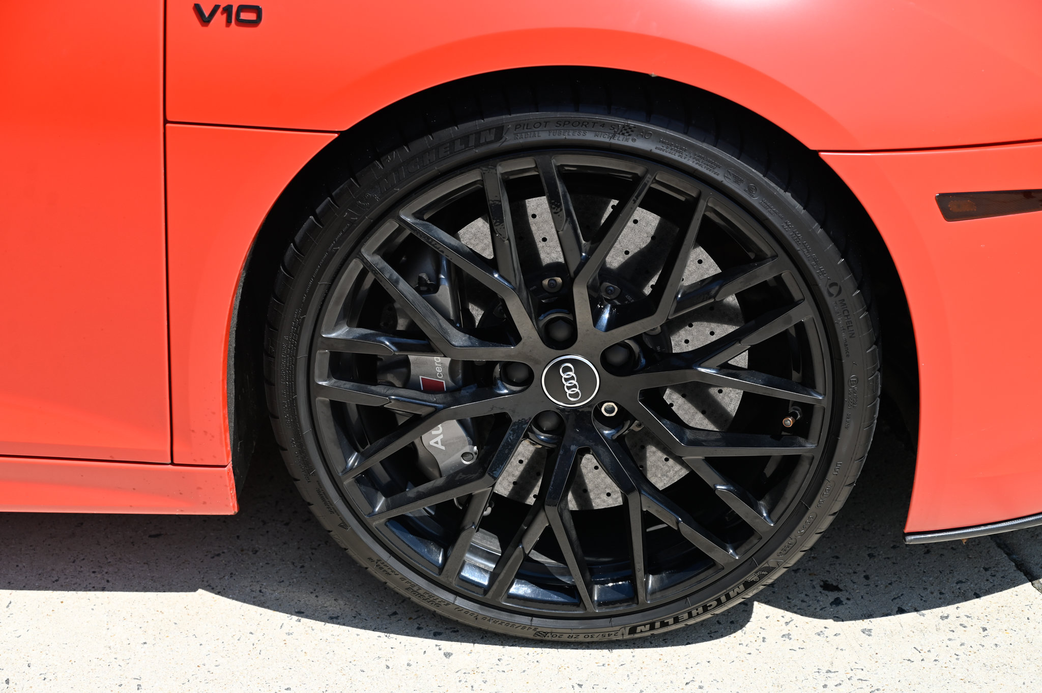 Used 2017 Audi R8 V10 plus AWD/4WD image 12