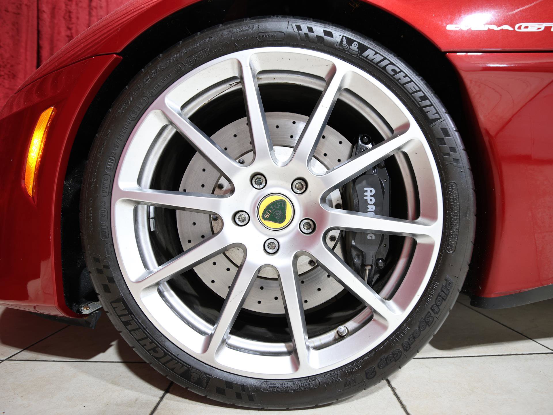 Used 2020 Lotus Evora RWD image 7