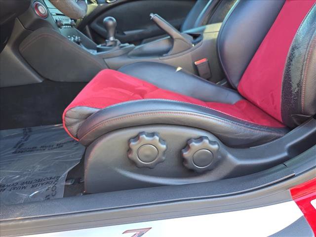 Used 2016 Nissan 370Z NISMO RWD image 25