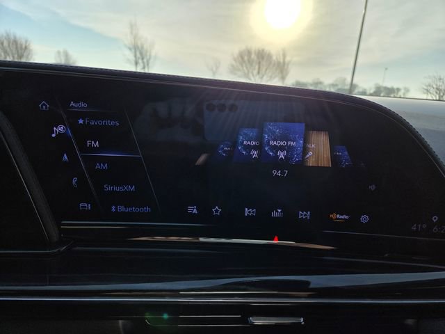 Used 2023 Cadillac Escalade ESV Sport w/ Touring Package AWD/4WD image 29