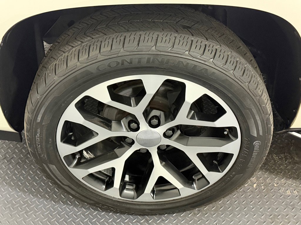 Used 2013 Cadillac Escalade EXT Luxury image 21