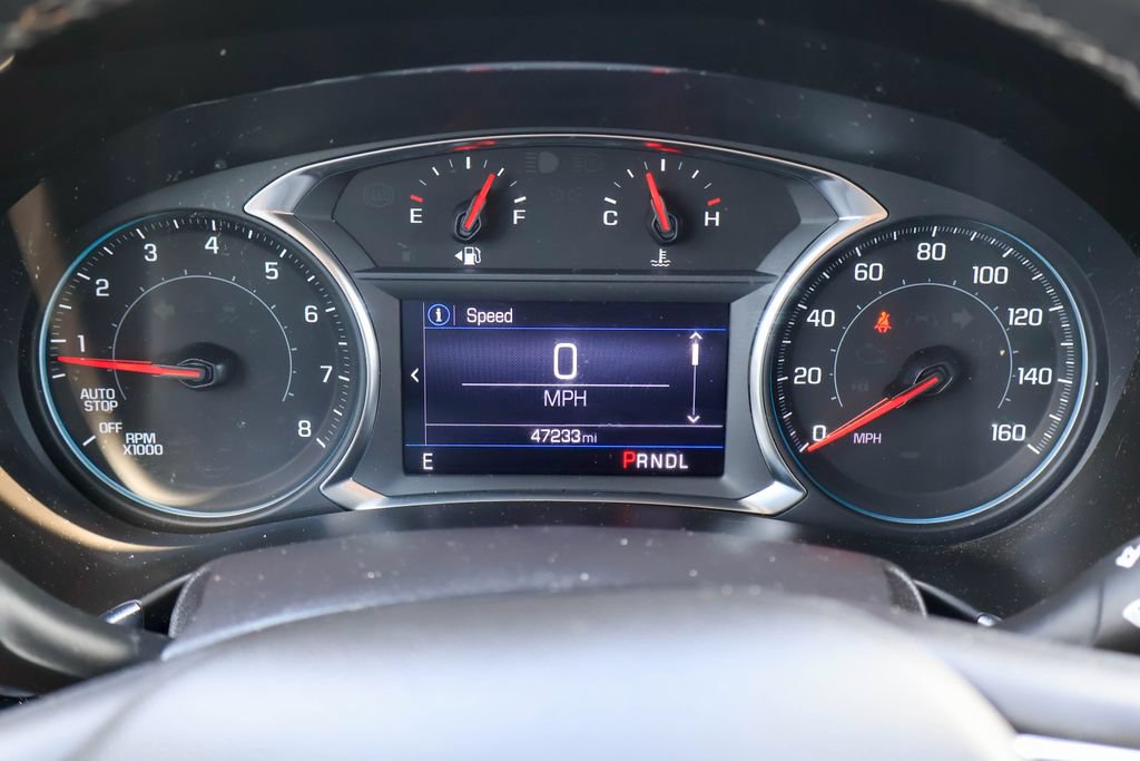 Used 2024 Chevrolet Equinox LT w/ LPO, Blackout Package FWD image 11