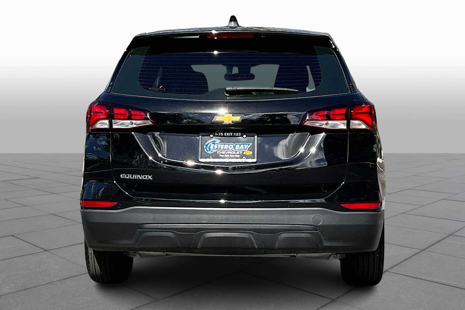 Used 2023 Chevrolet Equinox LS FWD image 5